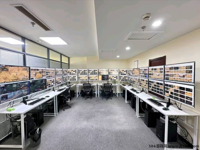 游戏变现，单机5-500+可多台设备操作，工作室团队长可扶持，独立后台日结，小白也能当天上手见收益